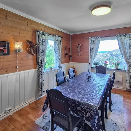 Feriehus Amazing In With Wifi Rubbestadneset