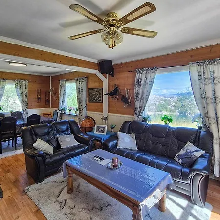 Amazing In With Wifi Holiday home Rubbestadneset